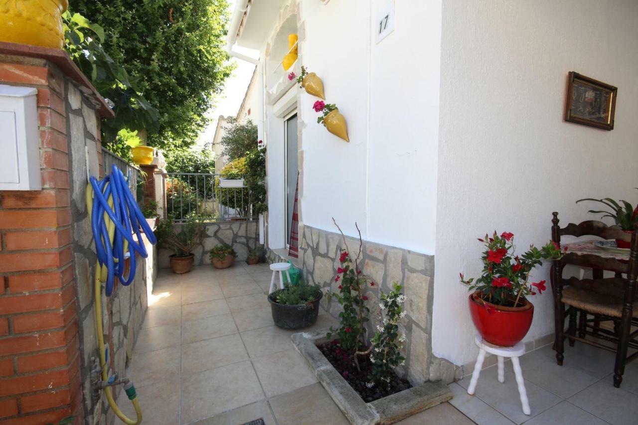 Maison De Vacances A Empuriabrava "Oasis" Villa Buitenkant foto